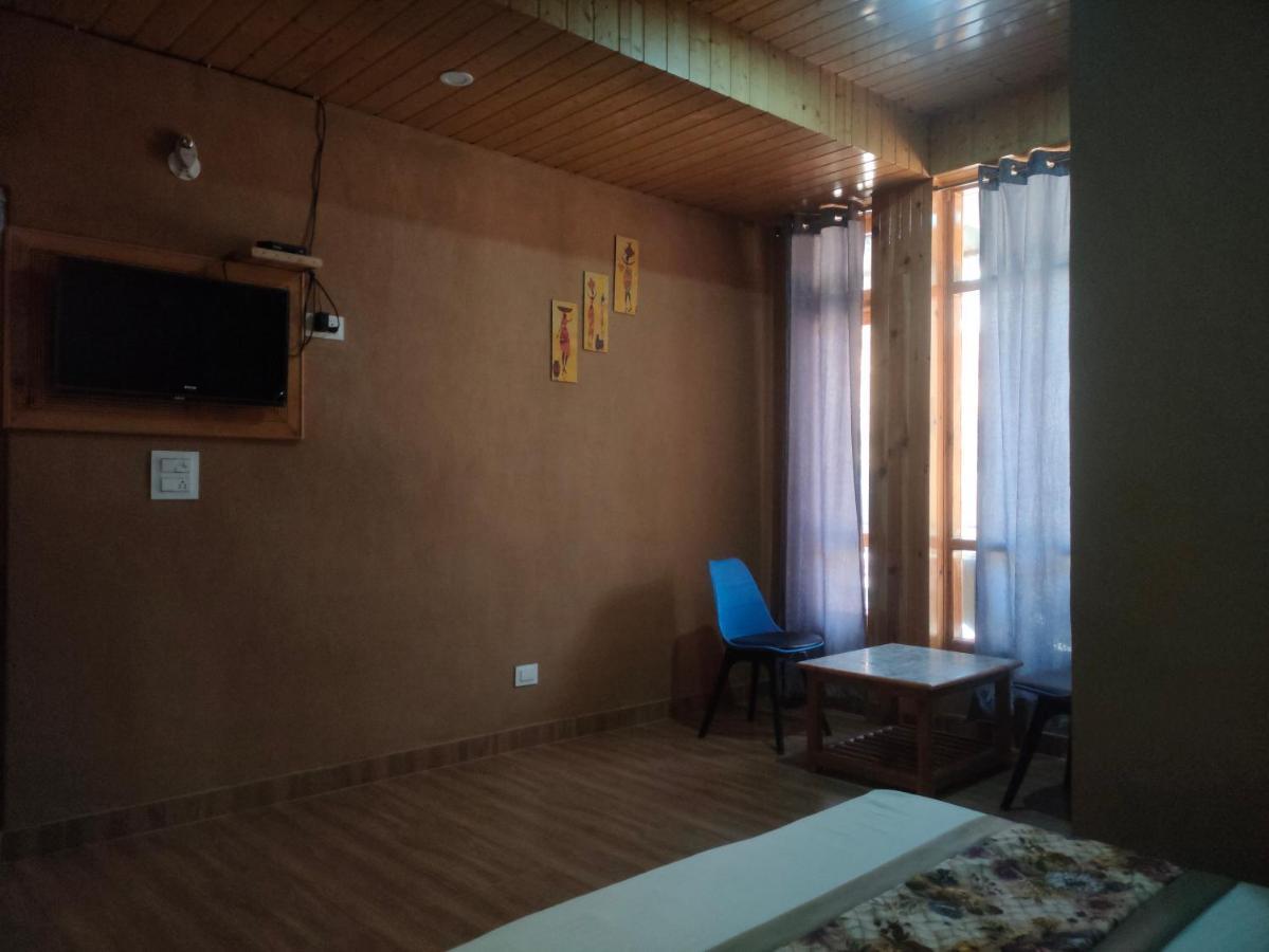 Hotel Cozy Haven Манди Экстерьер фото